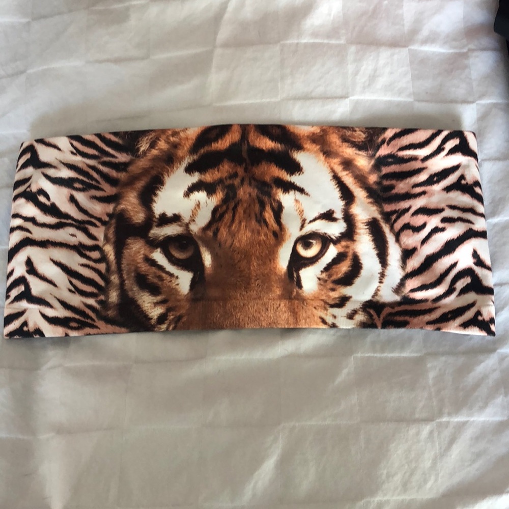 COPY - VS PINK Tiger Bandeau